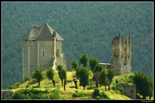 Sokolac fortress in Brinje (photo by Joseph Birkas)