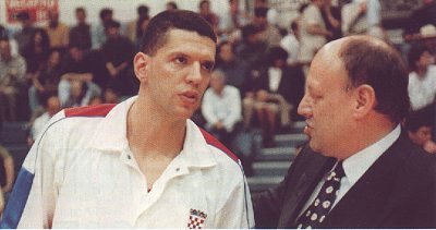 Drazen Petrovic and Mirko Novosel (photo from www.drazenpetrovic.com)